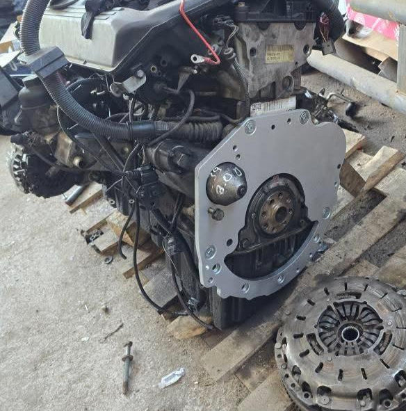 Navara D22 103hp Td25, King cab d21 td25 + m57 Adapter