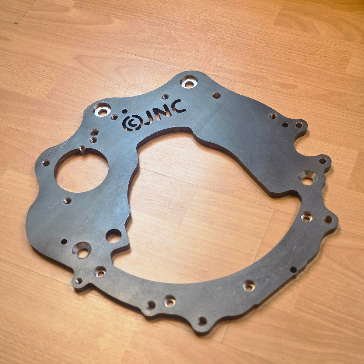 Isuzu N series NKR + M57 d1 Adapter